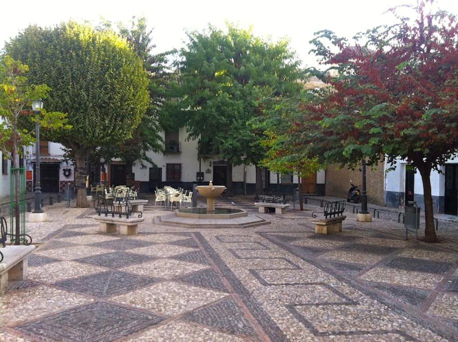 La Casita De La Esquina Leilighet Granada Eksteriør bilde